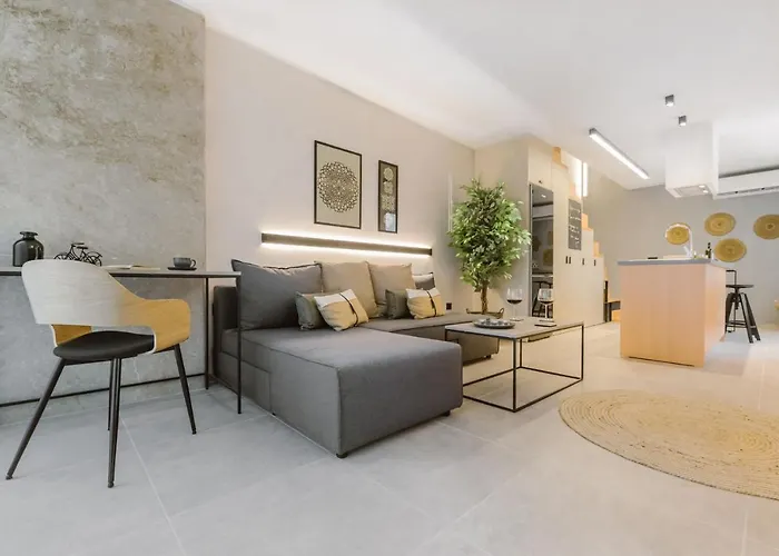 Manolis Loft Apartment, Rhodes Town