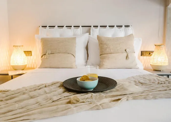 Manolis Loft Apartment, Rhodes Town